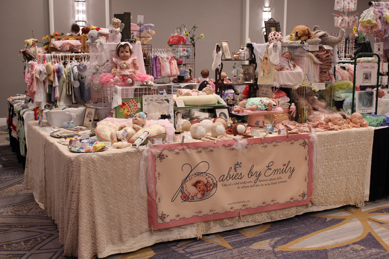 Doll show display